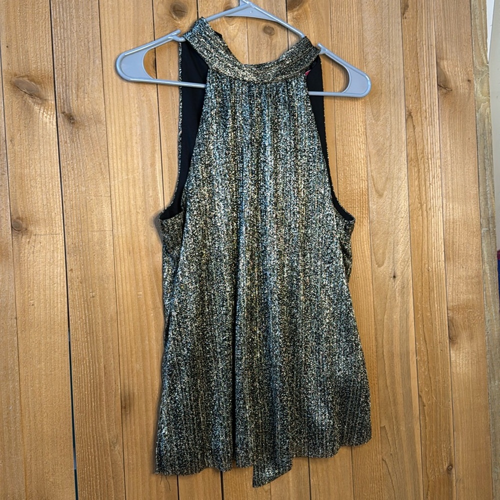 Vince Camuto round neck gold shimmer top